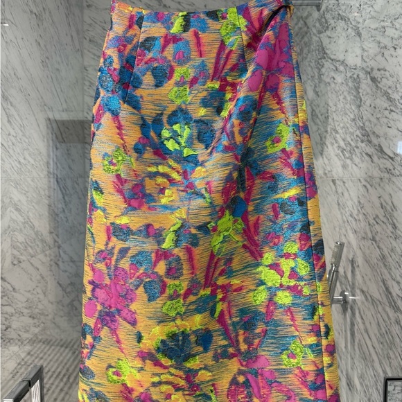Cult Gaia “Celia” Jacquard Skirt – Bold Floral with ring accent detail size 2 - Picture 7 of 12